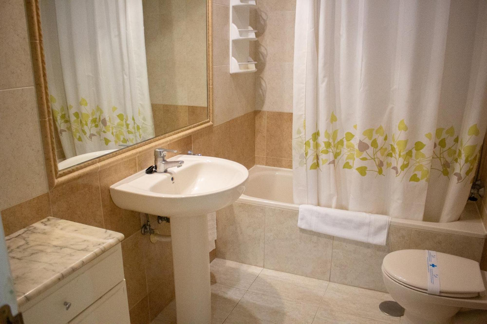 Apartamentos Coral Beach Unitursa Calpe Esterno foto
